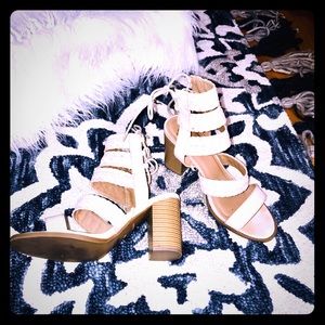 Ivory leather chunky 4” heel